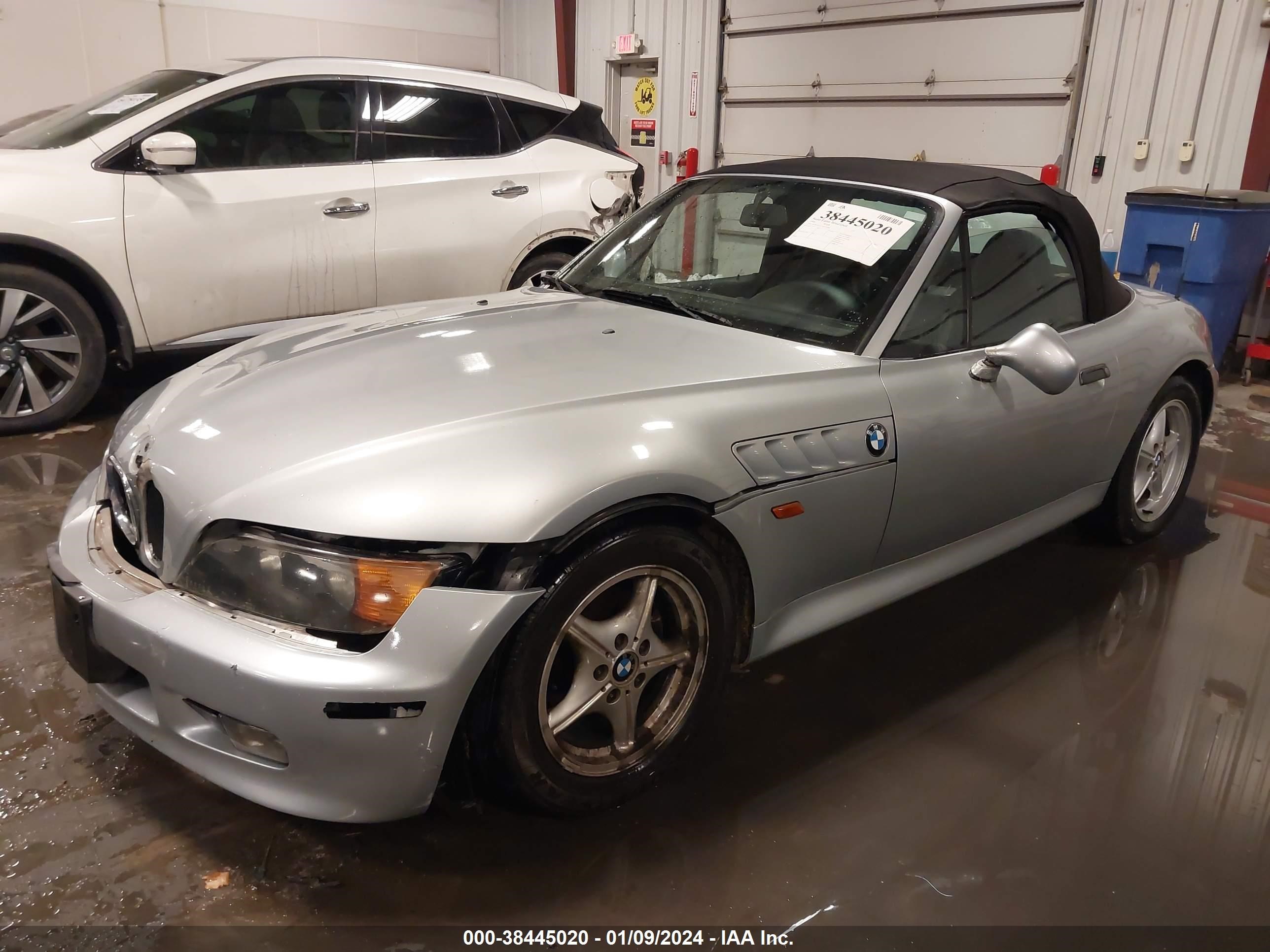 Photo 1 VIN: 4USCH7323TLB72096 - BMW Z3 