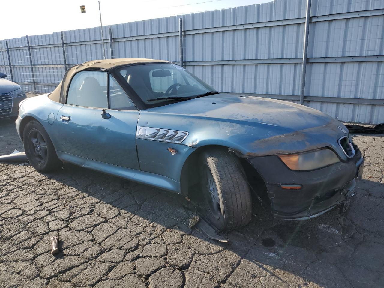 Photo 3 VIN: 4USCH7323VLB80508 - BMW Z3 