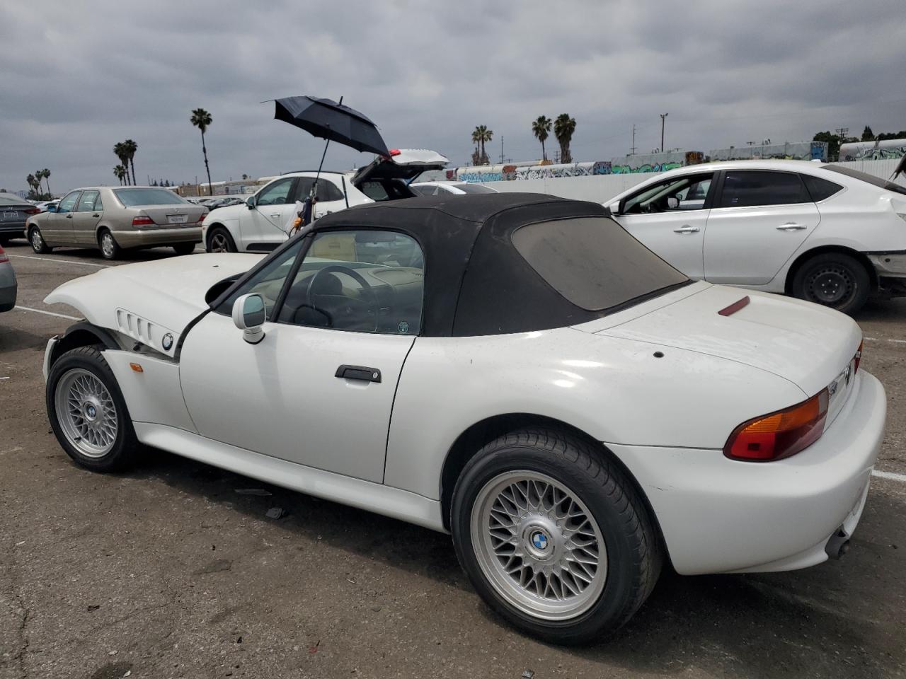 Photo 1 VIN: 4USCH7323VLE02223 - BMW Z3 