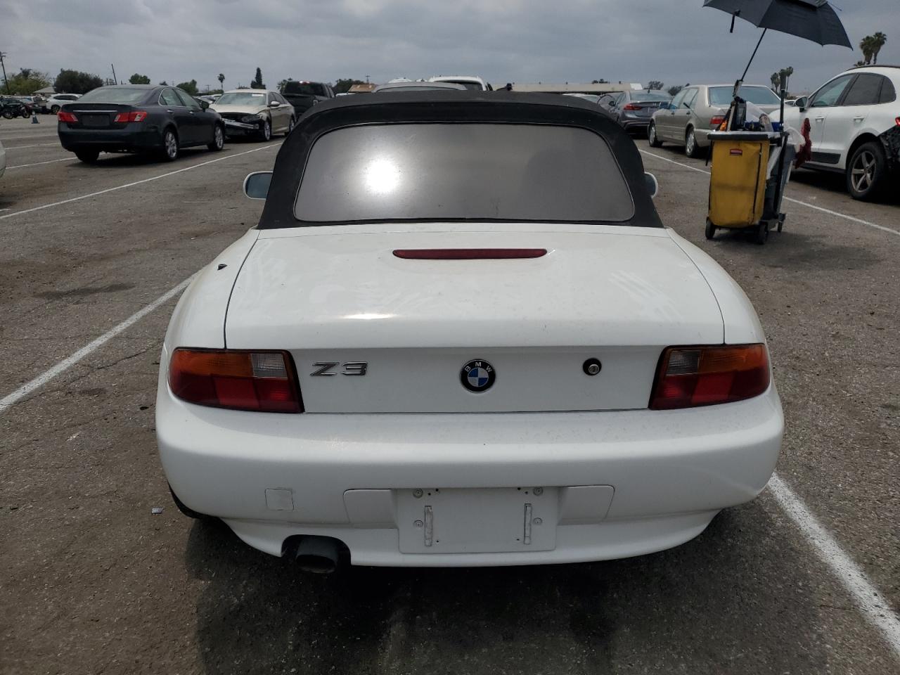 Photo 5 VIN: 4USCH7323VLE02223 - BMW Z3 