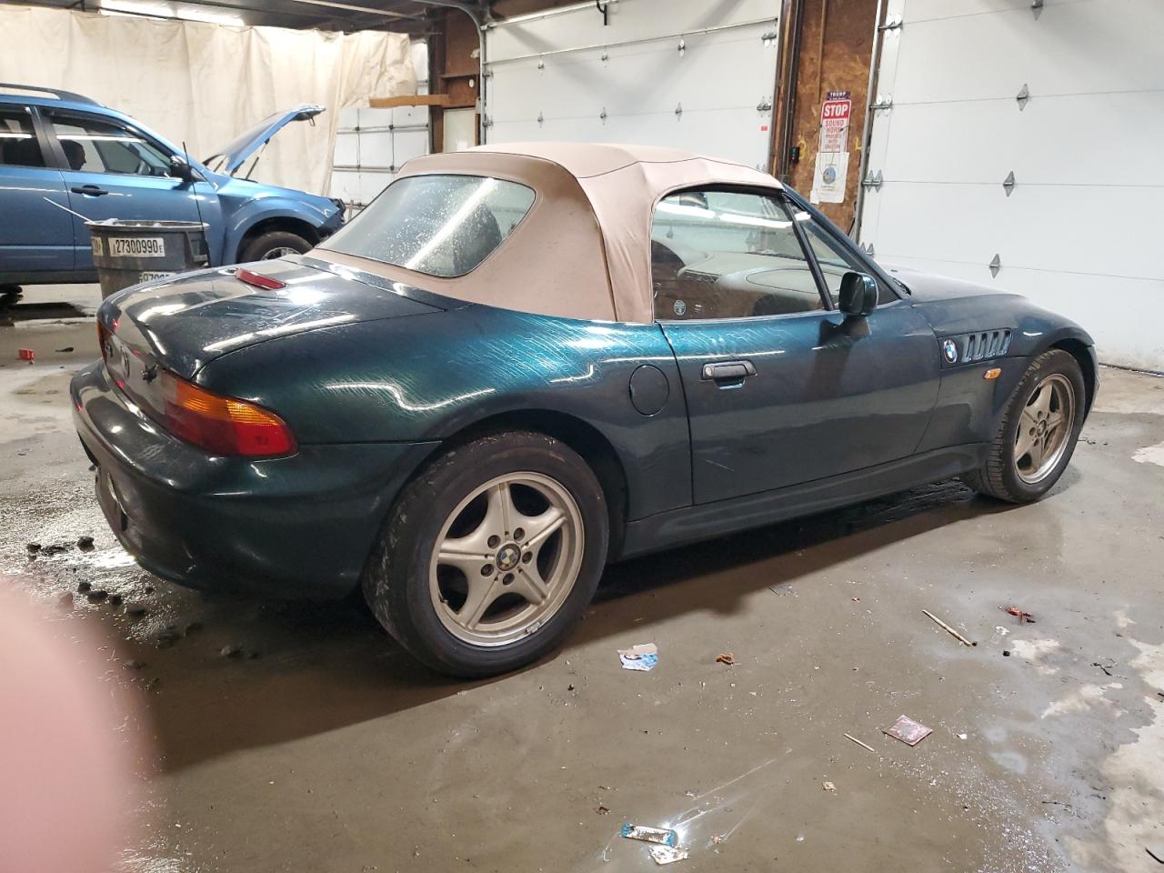 Photo 2 VIN: 4USCH7324VLB81344 - BMW Z3 