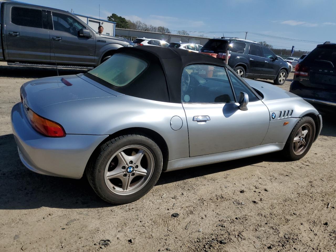 Photo 2 VIN: 4USCH7329VLB78116 - BMW Z3 