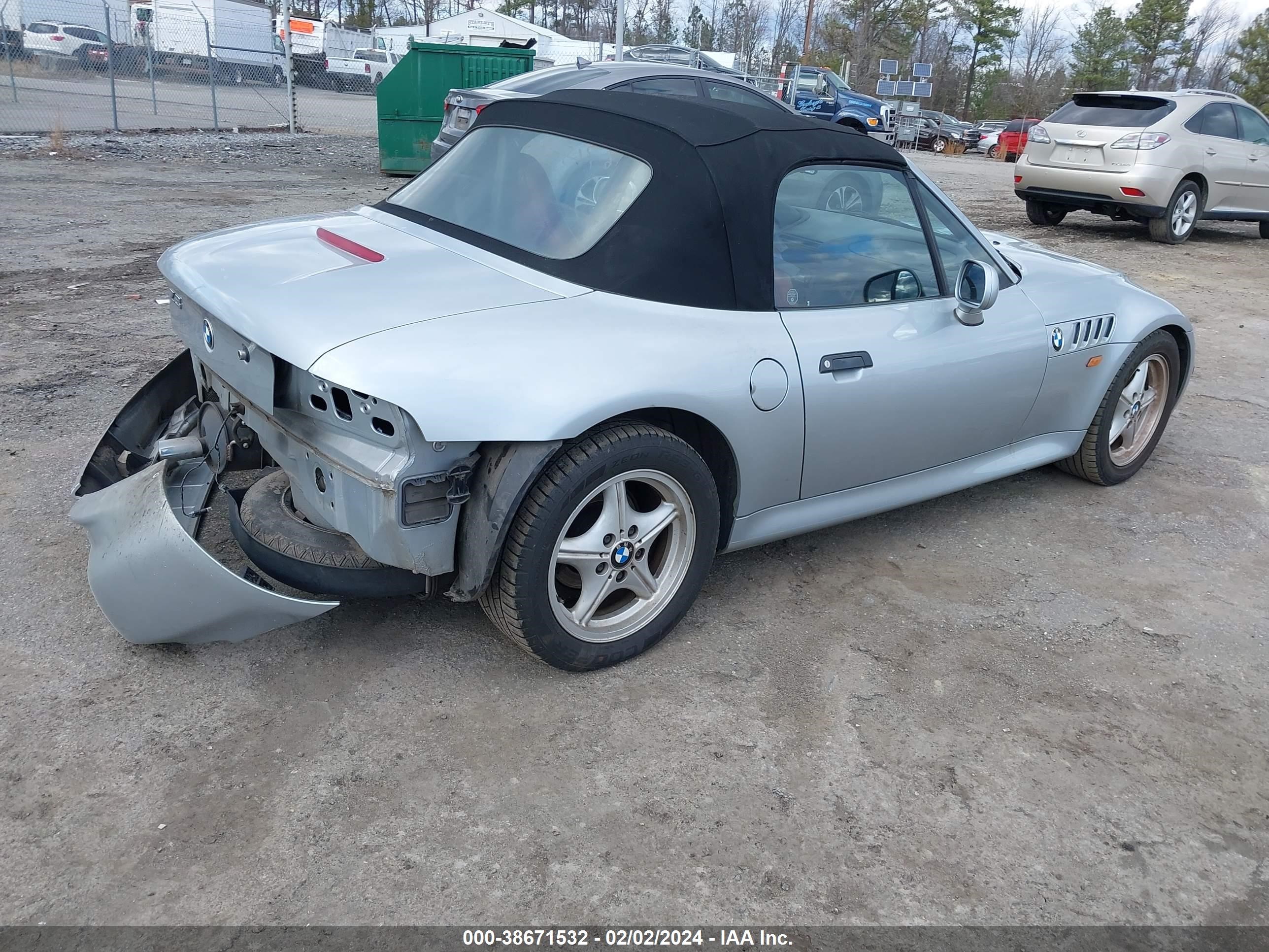 Photo 3 VIN: 4USCH7333WLE09103 - BMW Z3 