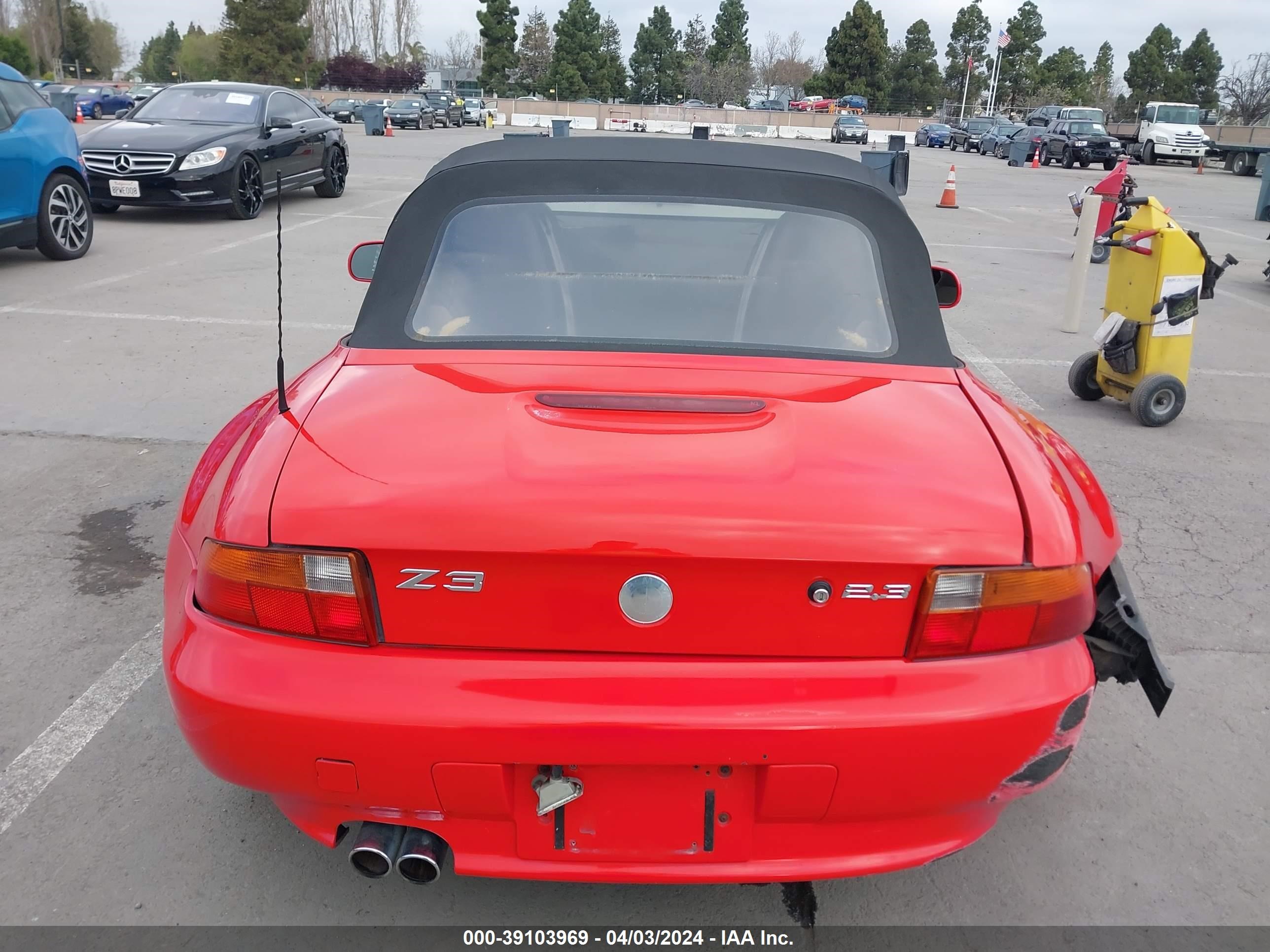 Photo 15 VIN: 4USCH9333XLG02025 - BMW Z3 