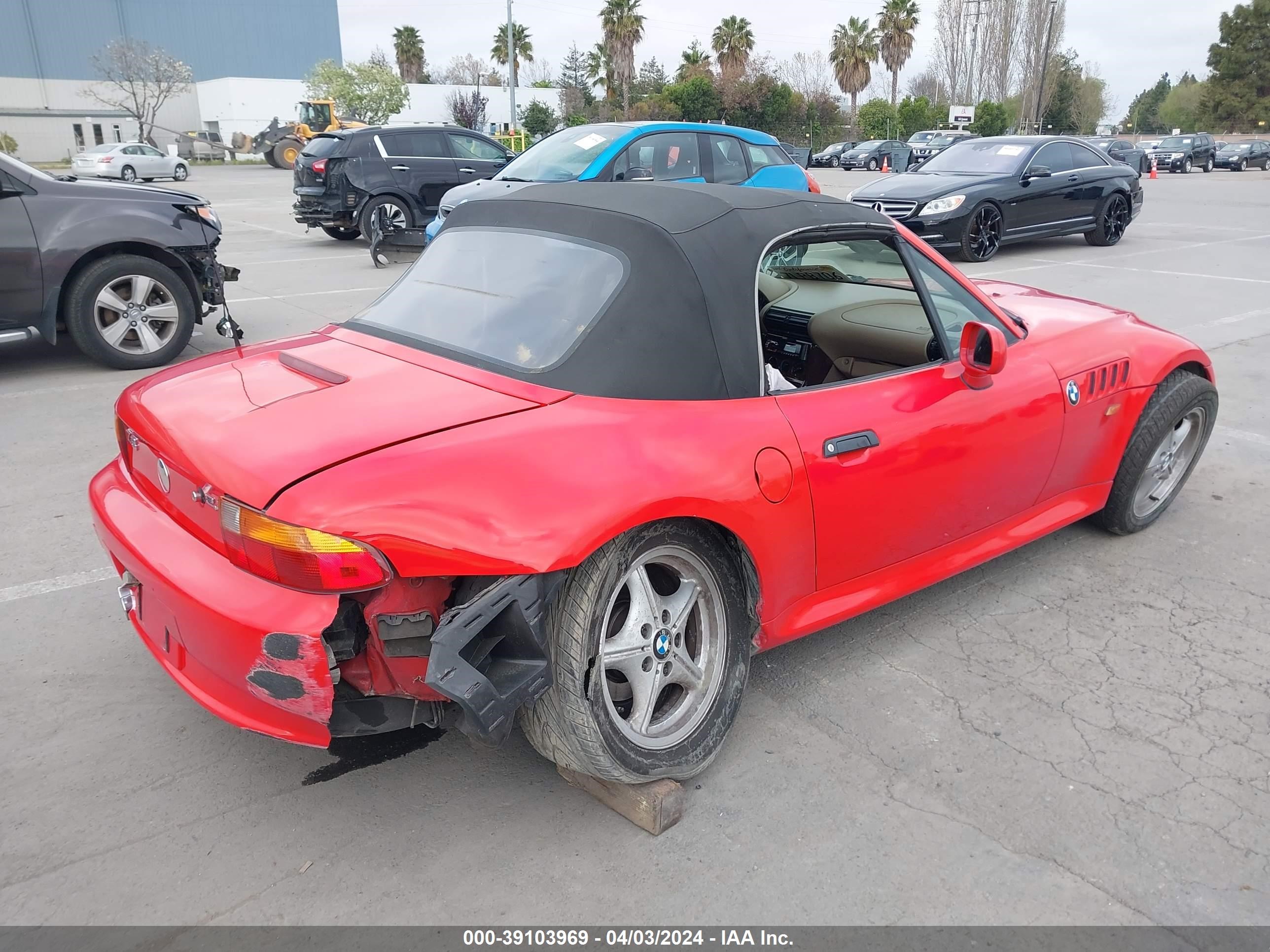 Photo 3 VIN: 4USCH9333XLG02025 - BMW Z3 