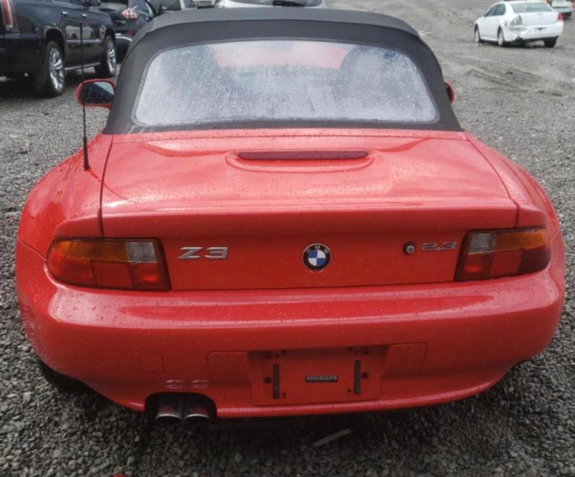 Photo 5 VIN: 4USCH9336XLF82059 - BMW Z3 