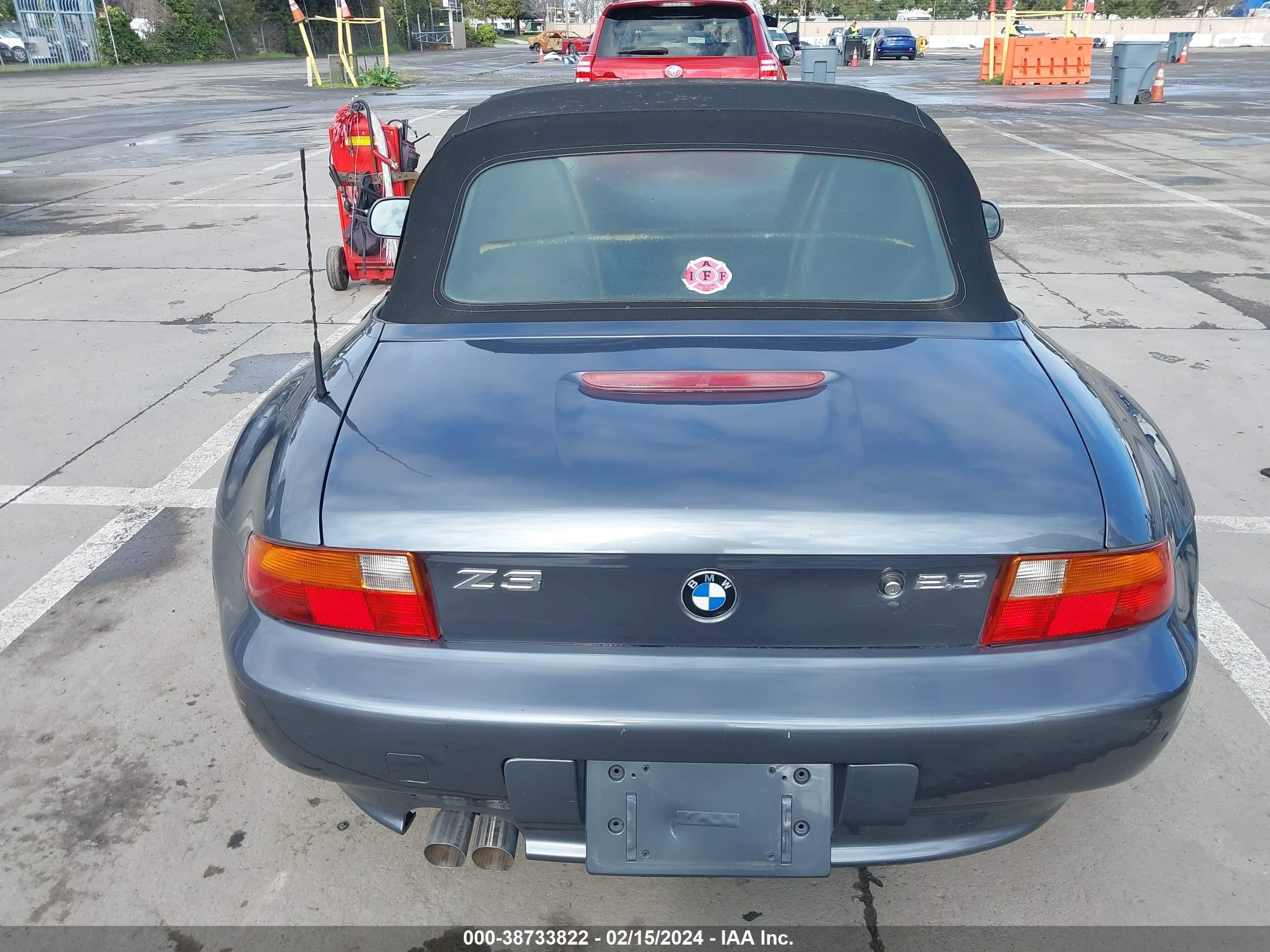 Photo 16 VIN: 4USCH9337XLF80840 - BMW Z3 