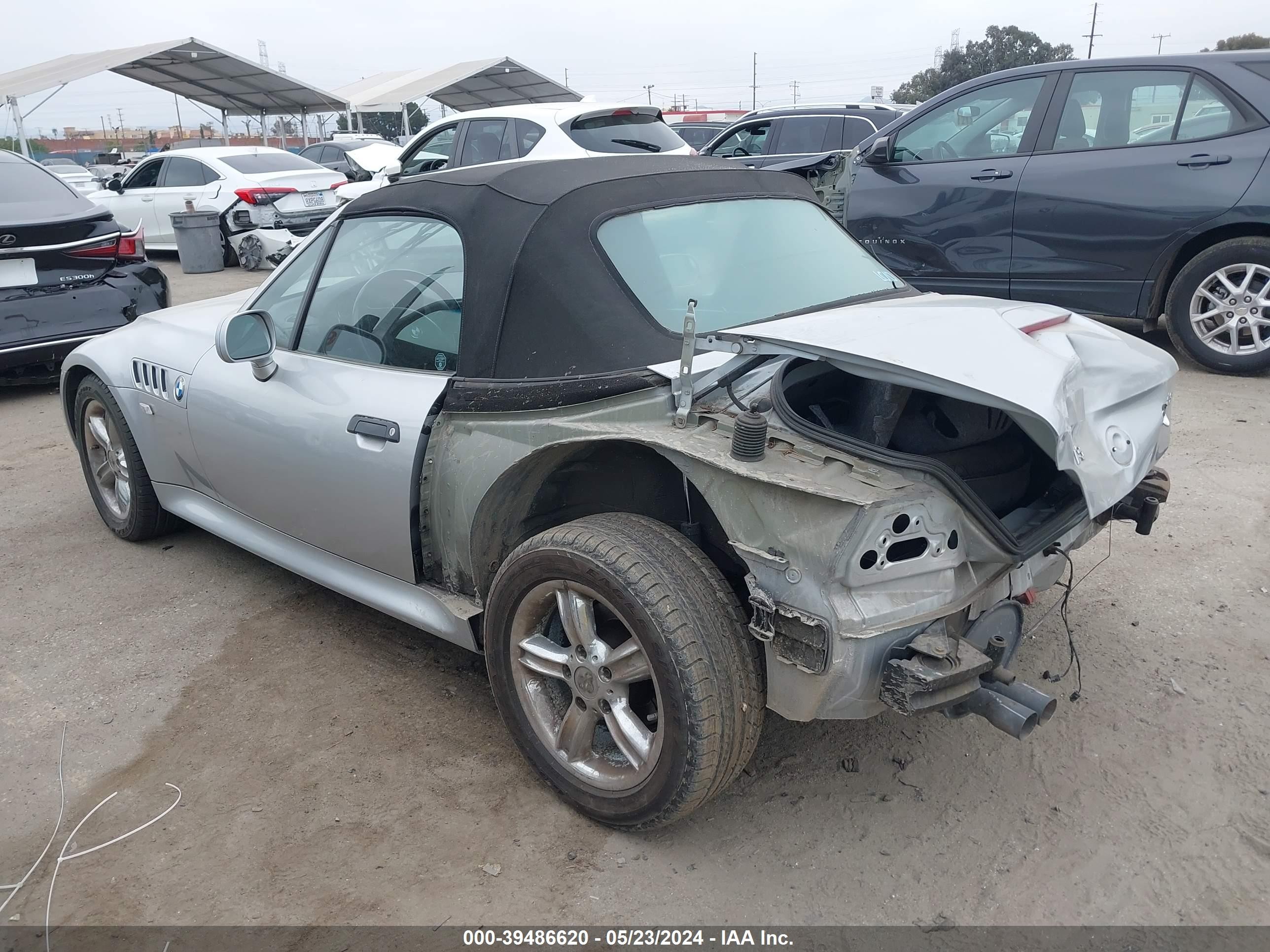 Photo 2 VIN: 4USCH9343YLG02181 - BMW Z3 