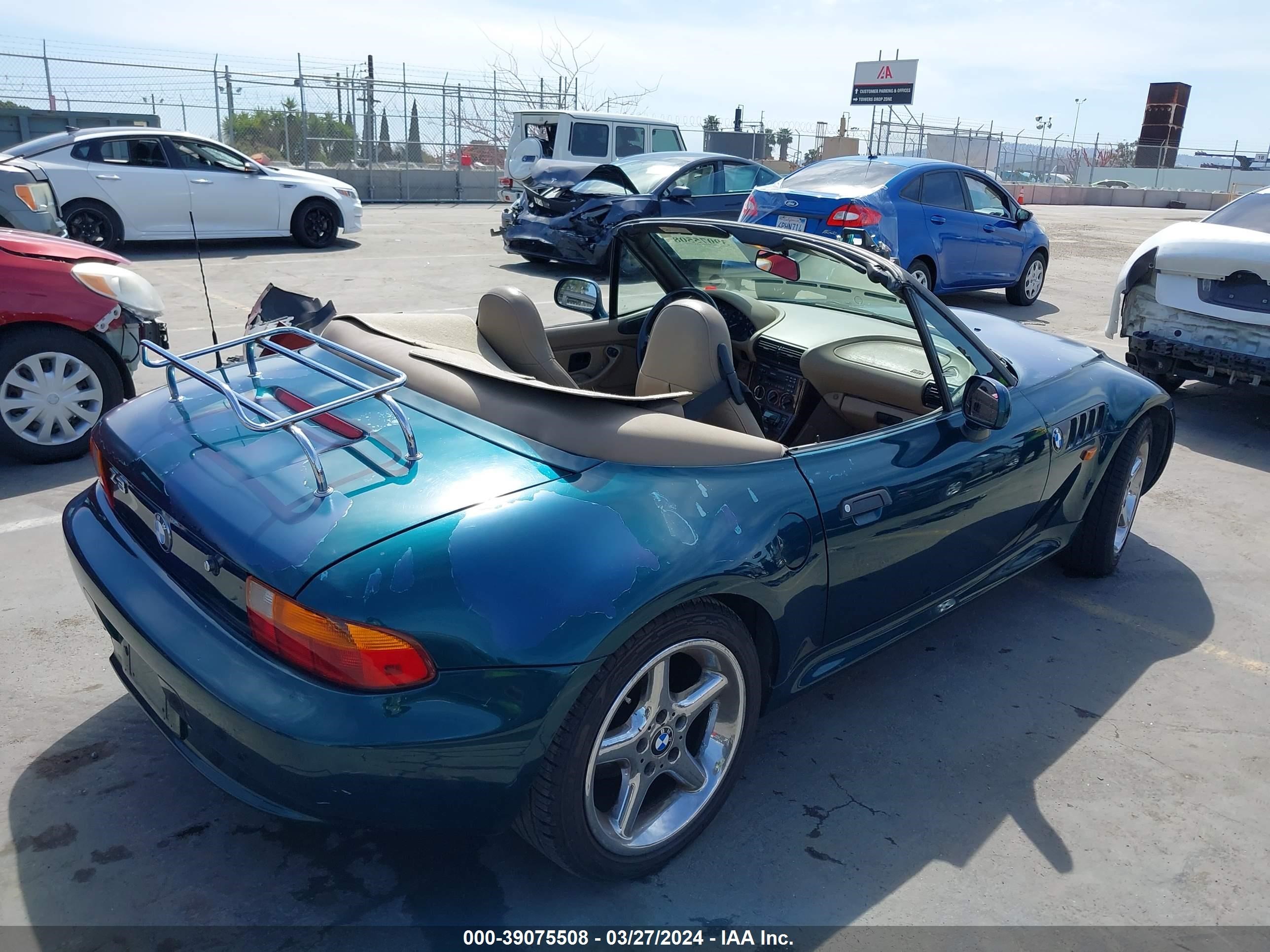 Photo 3 VIN: 4USCJ3321VLC07878 - BMW Z3 