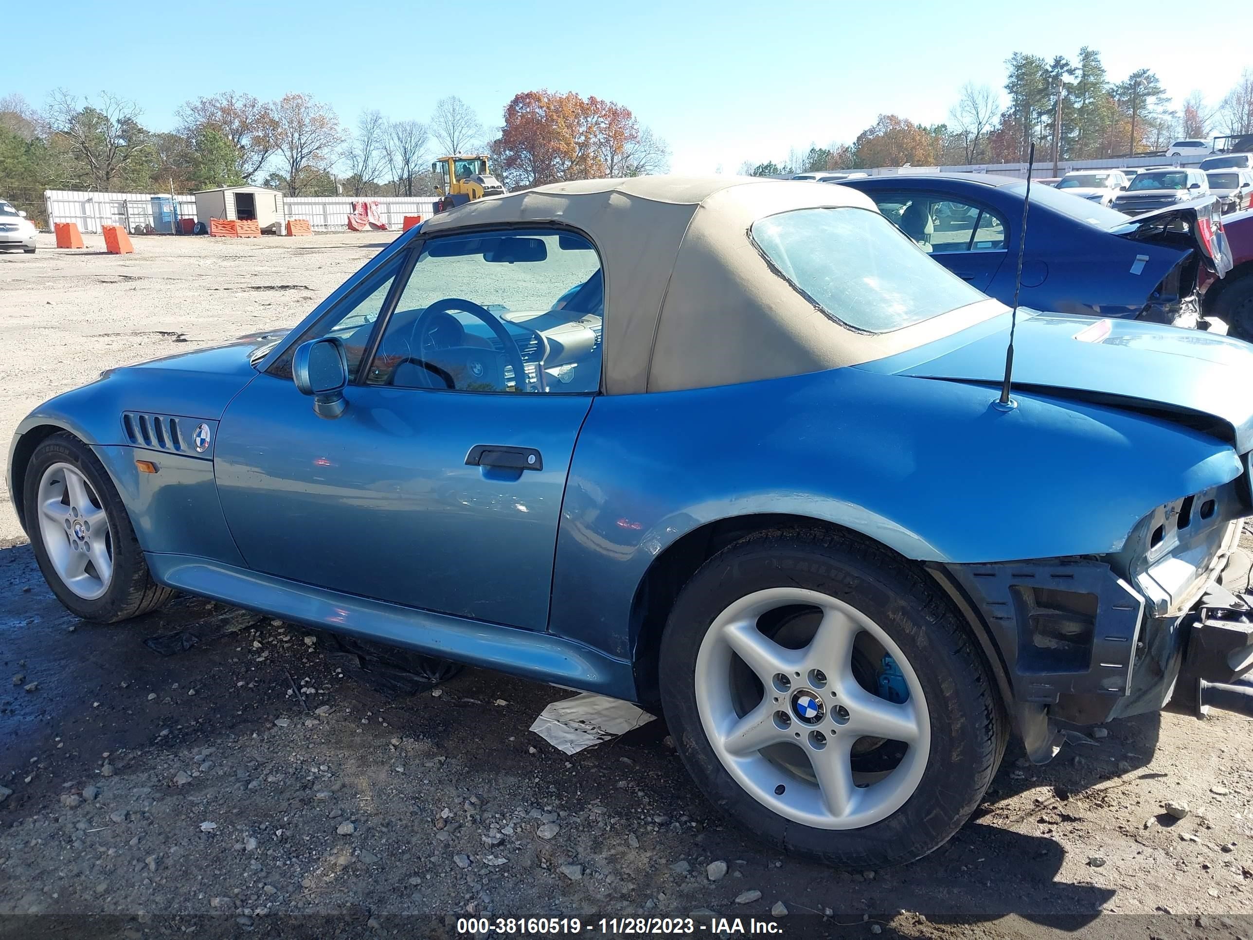 Photo 14 VIN: 4USCJ3322WLC11214 - BMW Z3 