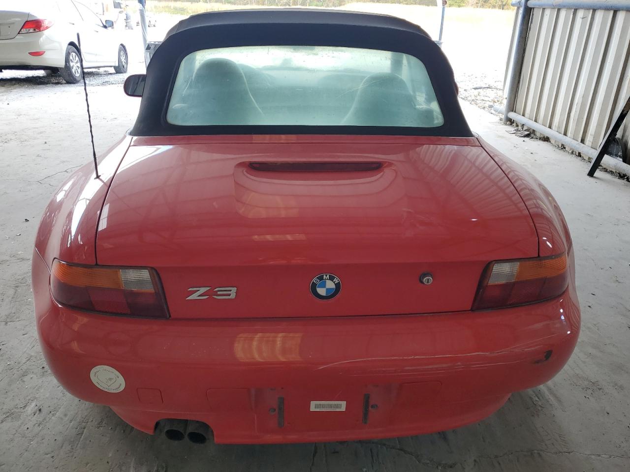 Photo 5 VIN: 4USCJ3324VLC00438 - BMW Z3 