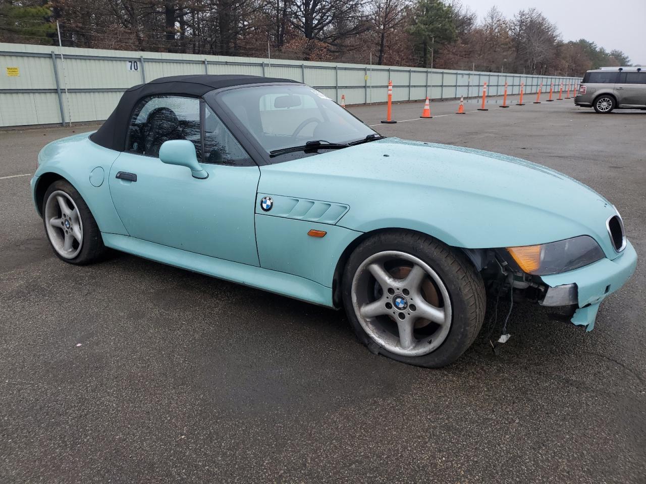 Photo 3 VIN: 4USCJ3324VLC06949 - BMW Z3 