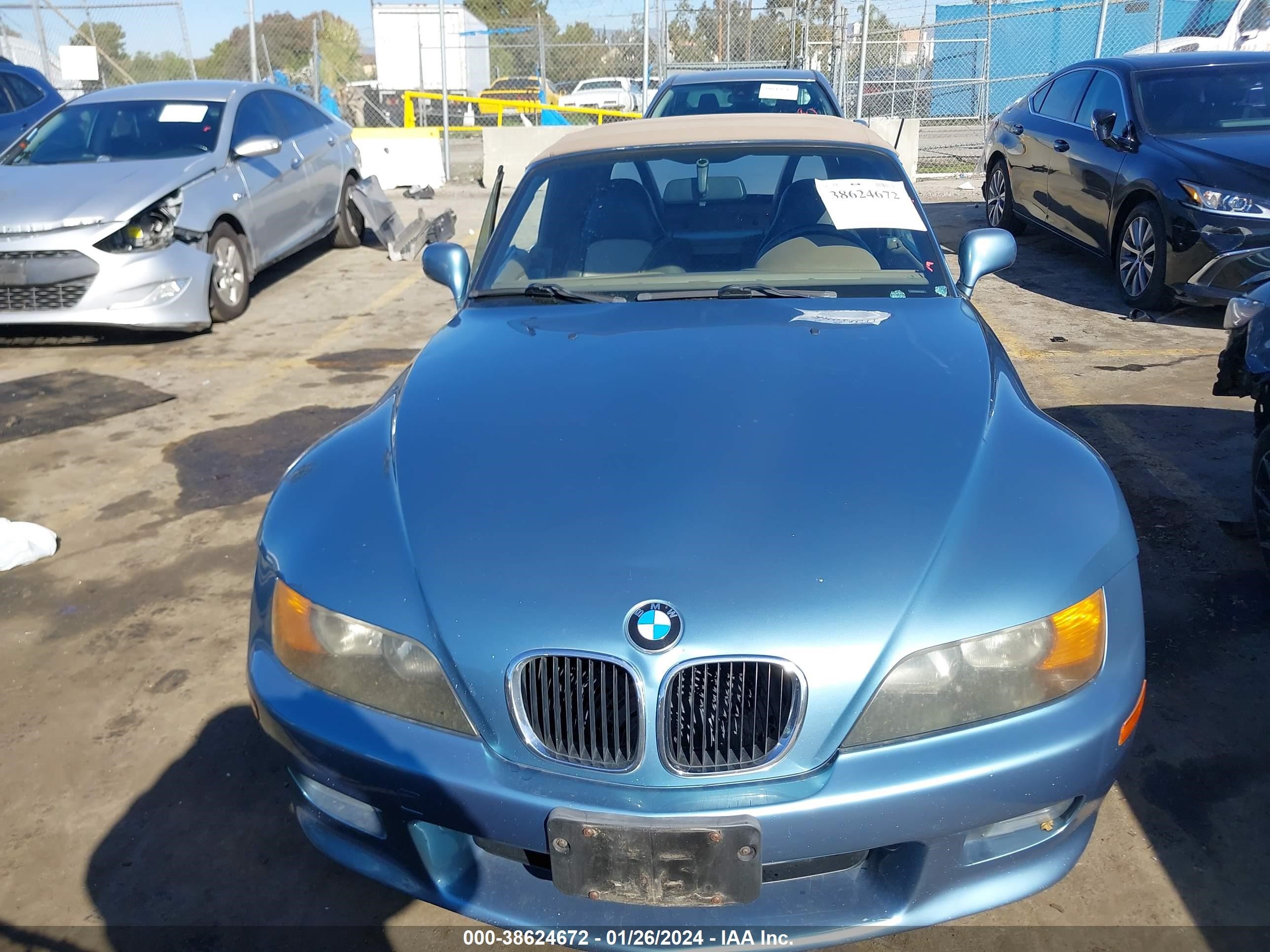 Photo 11 VIN: 4USCJ3324WLC11487 - BMW Z3 