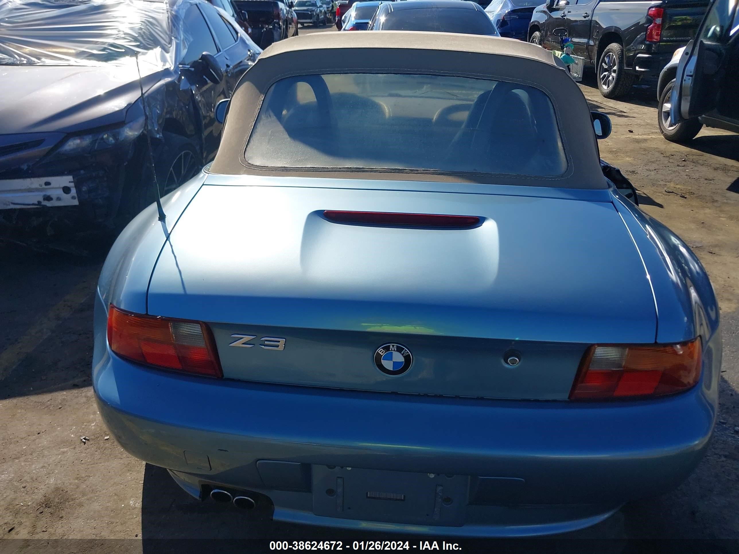 Photo 15 VIN: 4USCJ3324WLC11487 - BMW Z3 