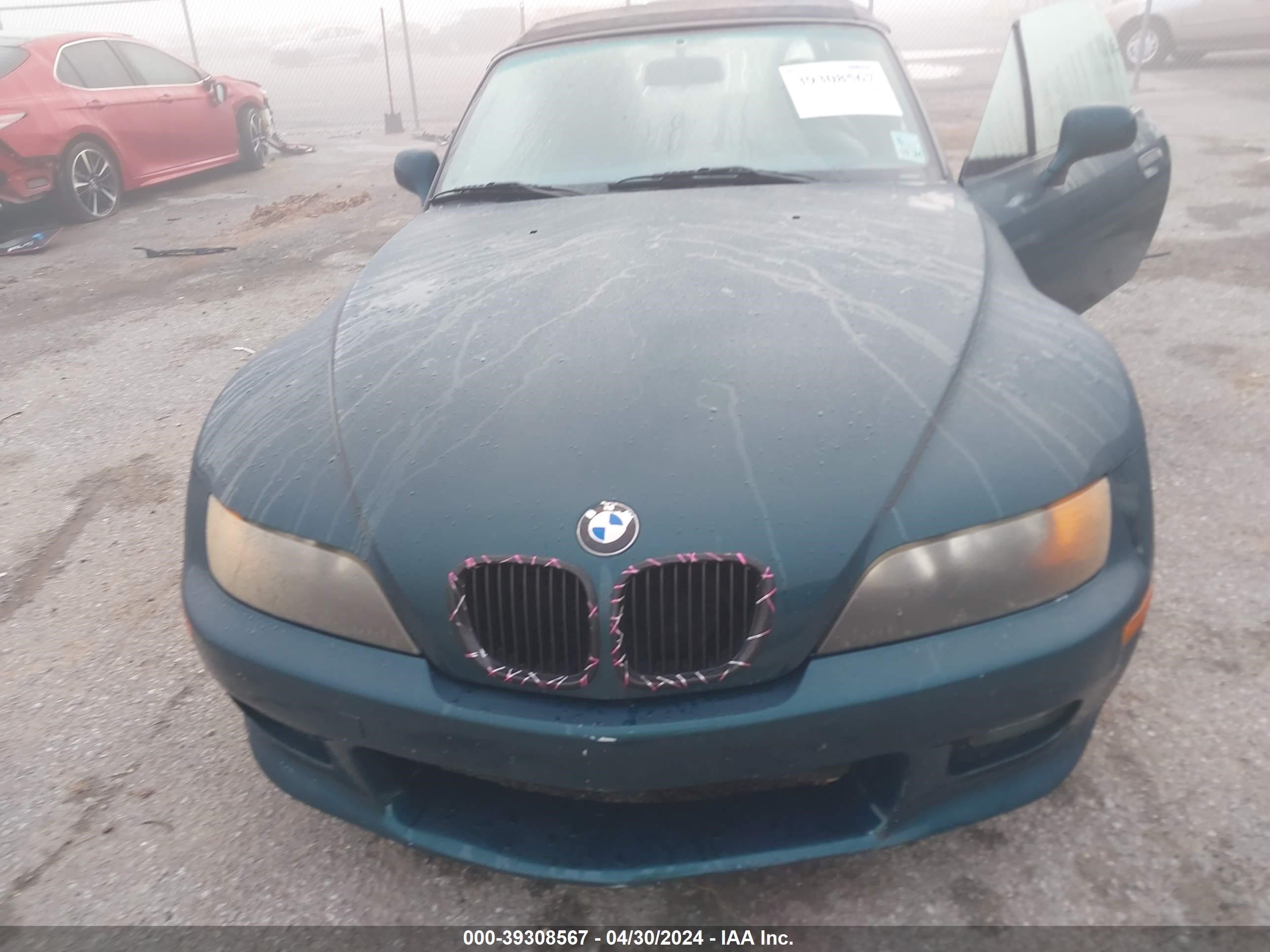 Photo 9 VIN: 4USCJ3325VLC02361 - BMW Z3 