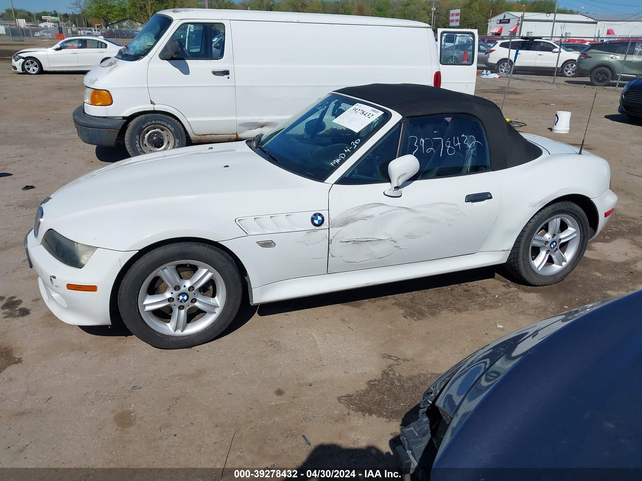 Photo 13 VIN: 4USCN33472LM05623 - BMW Z3 