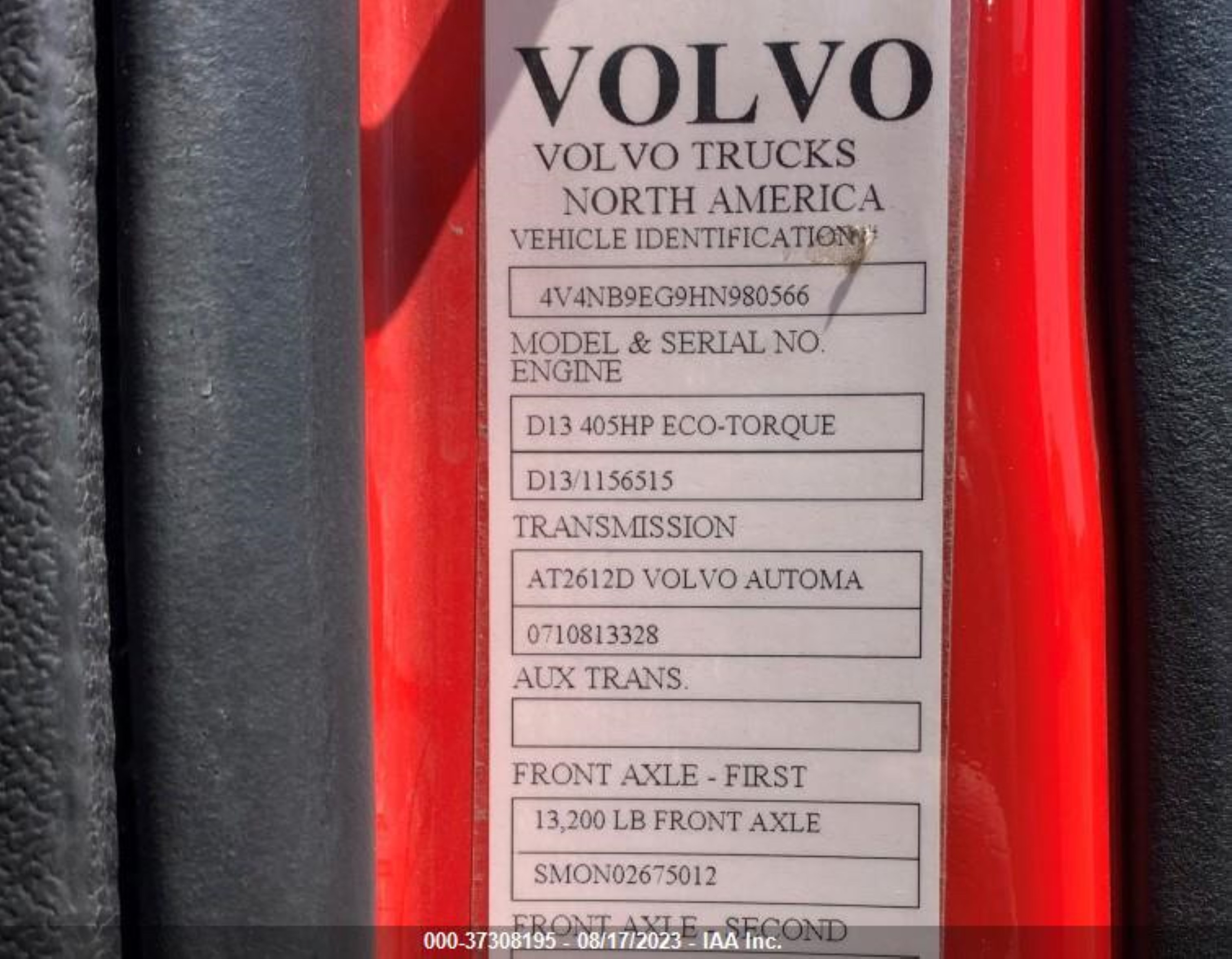 Photo 6 VIN: 4V4NB9EG9HN980566 - VOLVO NULL 