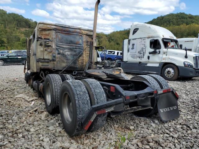 Photo 2 VIN: 4V4NC9EH1LN256241 - VOLVO VN VNL 