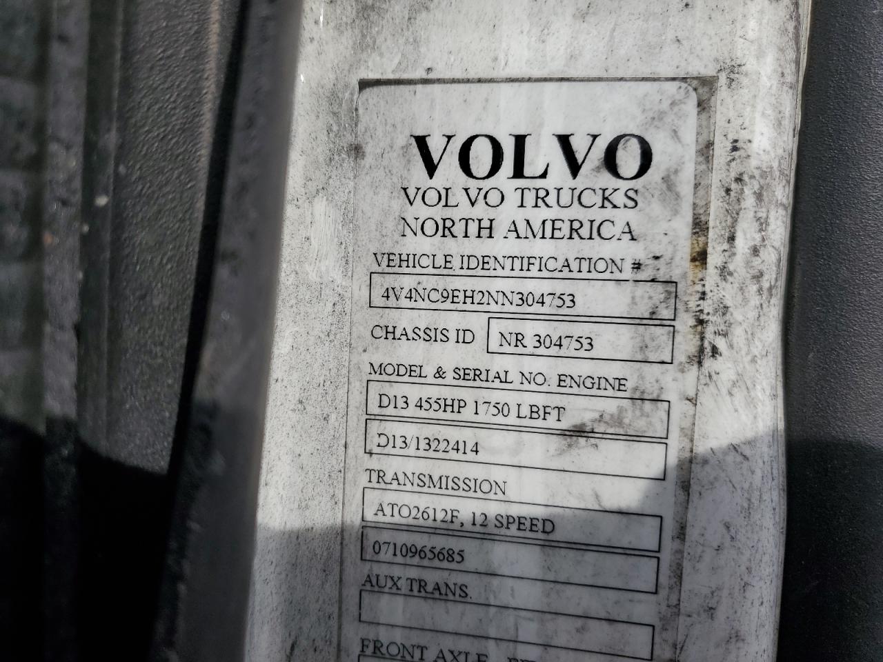 Photo 9 VIN: 4V4NC9EH2NN304753 - VOLVO NULL 