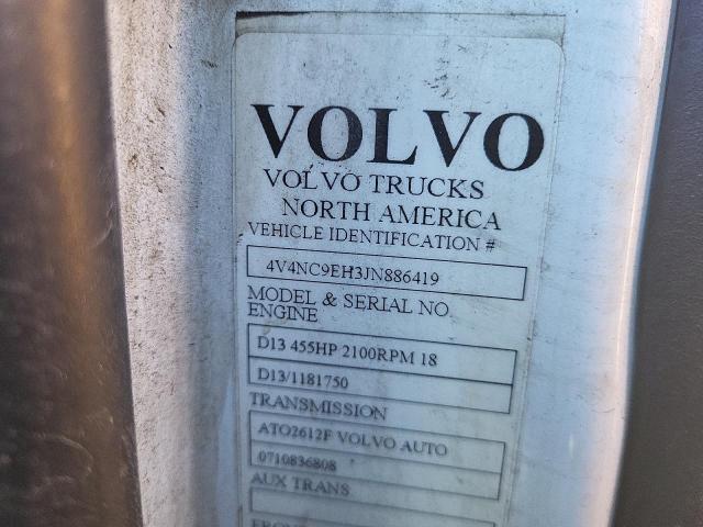 Photo 9 VIN: 4V4NC9EH3JN886419 - VOLVO VN VNL 