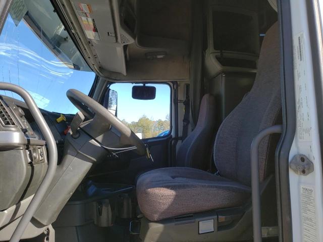 Photo 4 VIN: 4V4NC9EH6KN208202 - VOLVO VN VNL 