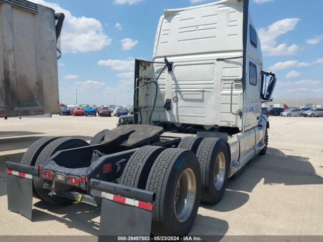 Photo 3 VIN: 4V4NC9EH9RN642107 - VOLVO VNL 