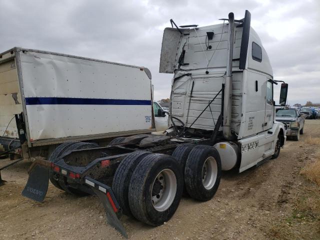 Photo 3 VIN: 4V4NC9TG6DN557955 - VOLVO VN VNL 