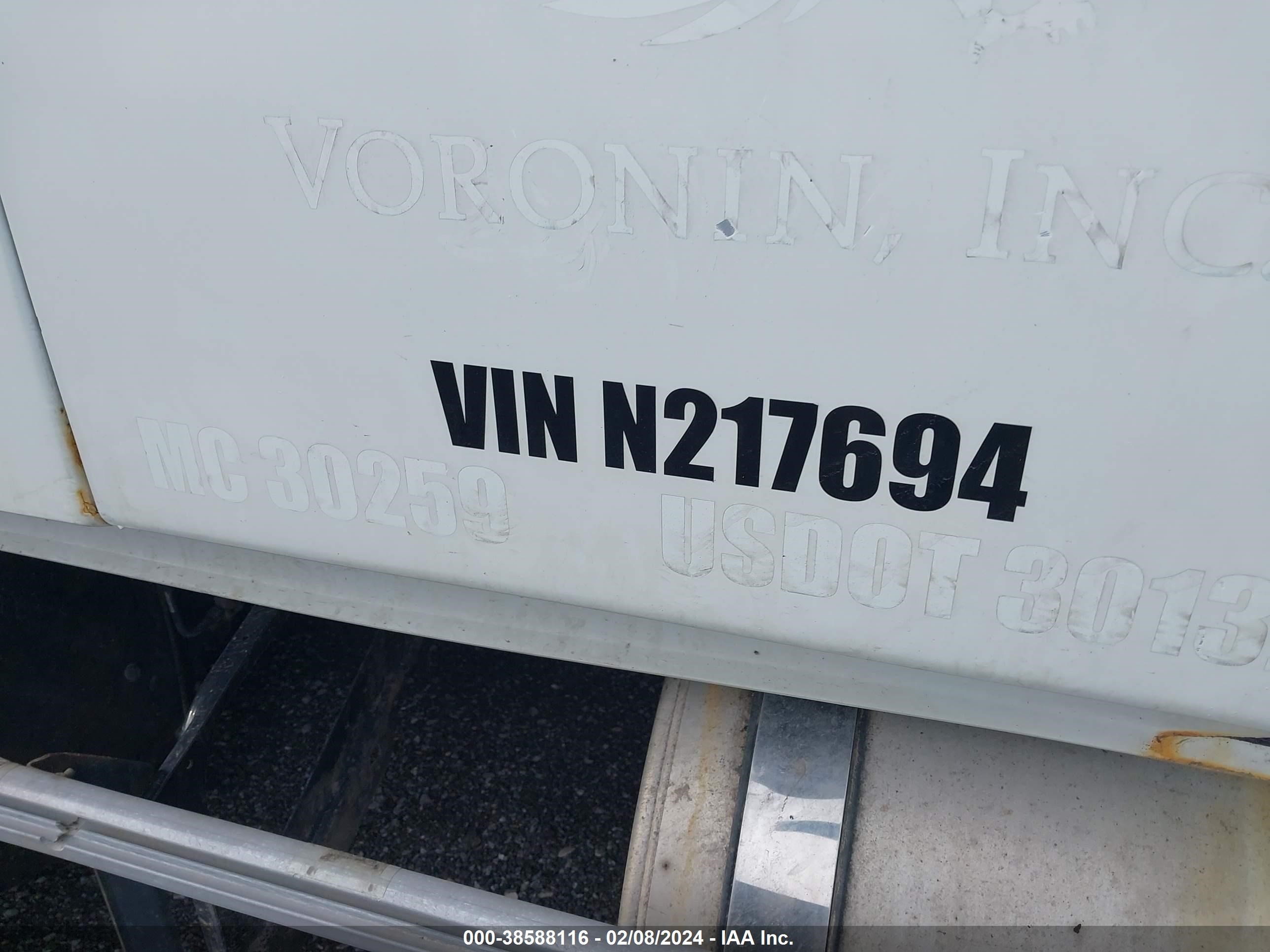 Photo 14 VIN: 4V4NC9TJ2KN217694 - VOLVO NULL 