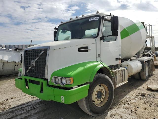 Photo 1 VIN: 4V5KC9DF5GN945851 - VOLVO VHD 