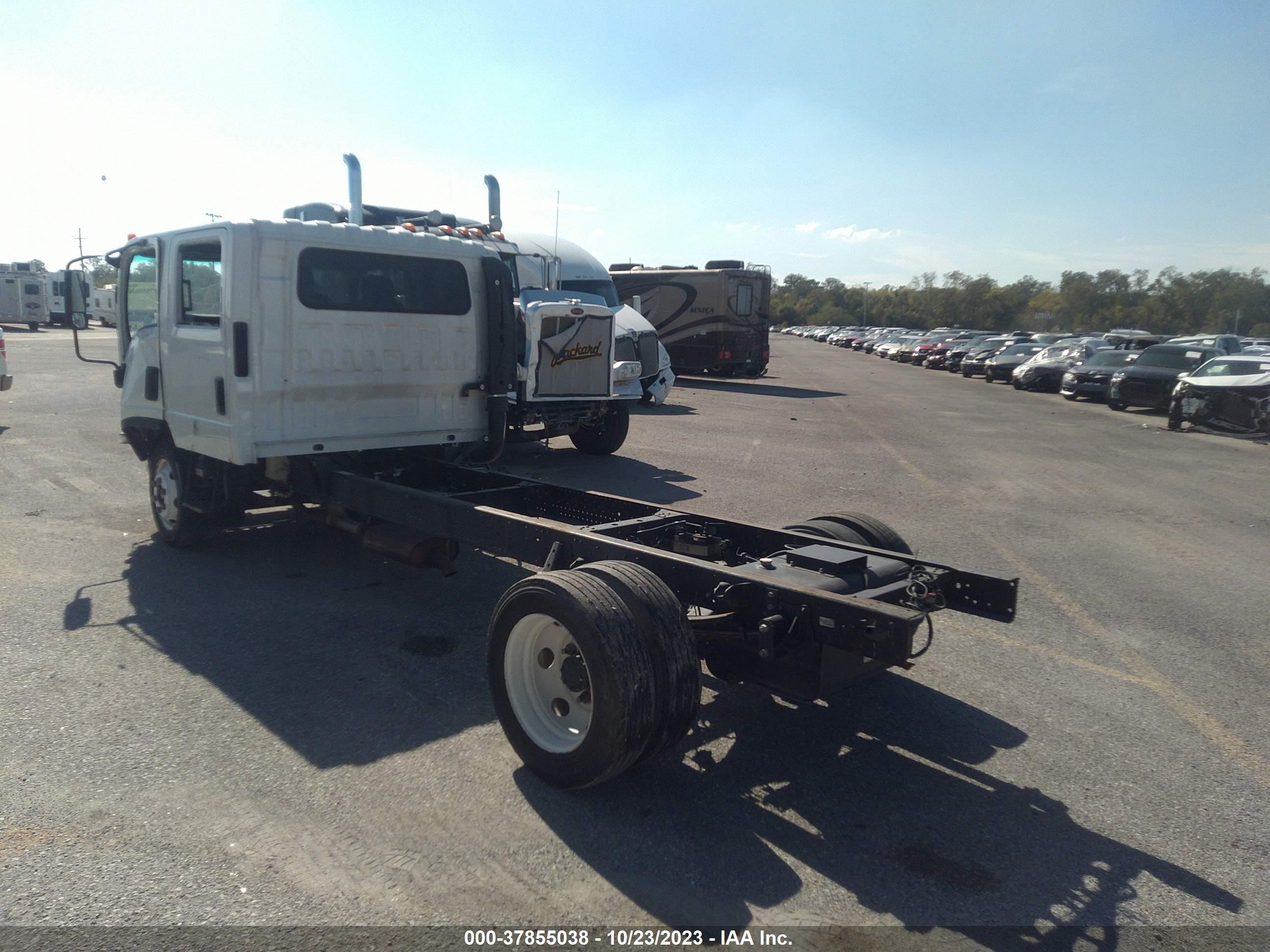 Photo 2 VIN: 54DC4J1B9KS804159 - ISUZU NULL 