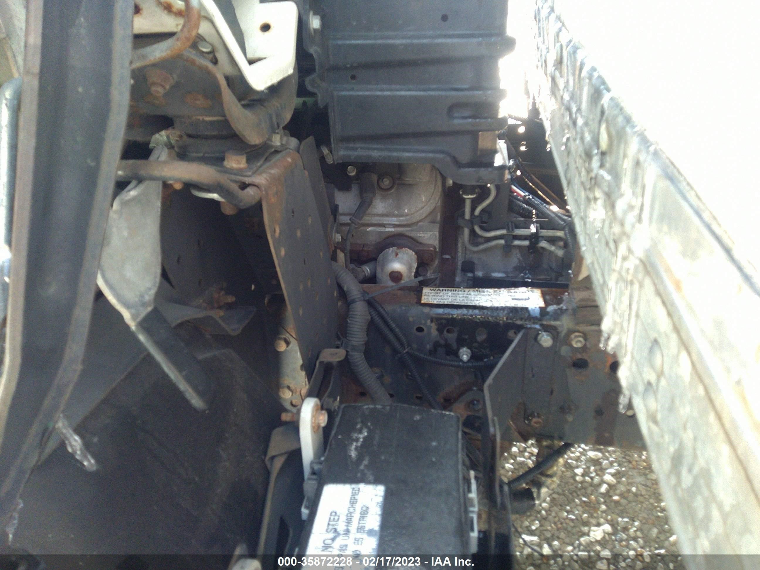 Photo 9 VIN: 54DC4W1B0FS803324 - ISUZU NULL 