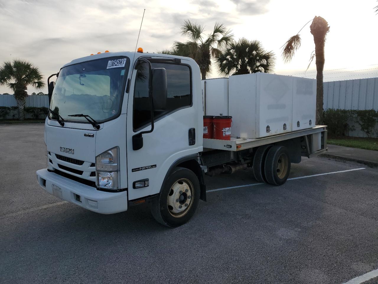 Photo 2 VIN: 54DC4W1B2KS812701 - ISUZU NULL 