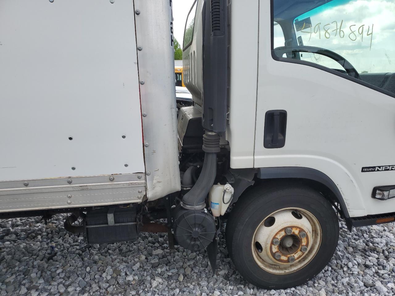 Photo 10 VIN: 54DC4W1B7KS807574 - ISUZU NULL 