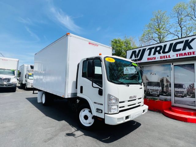 Photo 1 VIN: 54DC4W1B9CS803608 - ISUZU NPR GAS REG 