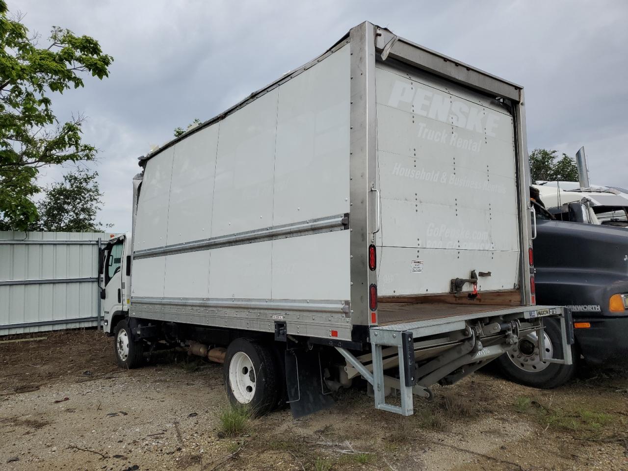 Photo 2 VIN: 54DC4W1D1MS200297 - ISUZU NULL 