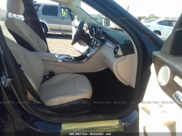 Photo 4 VIN: 55SWF4HBXHU220750 - MERCEDES-BENZ C-CLASS 