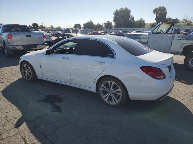 Photo 1 VIN: 55SWF4JB0FU090128 - MERCEDES-BENZ C 300 