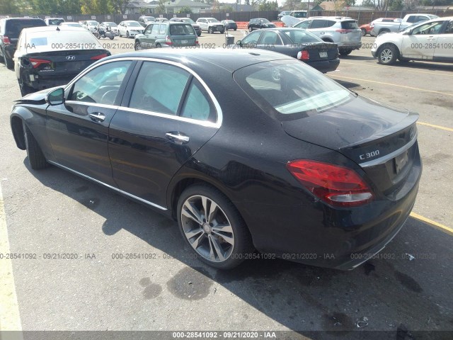 Photo 2 VIN: 55SWF4JB0GU105146 - MERCEDES-BENZ C 300 