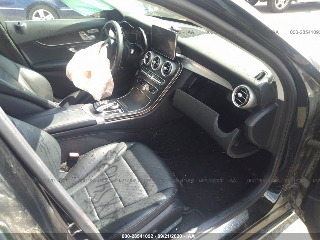 Photo 4 VIN: 55SWF4JB0GU105146 - MERCEDES-BENZ C 300 