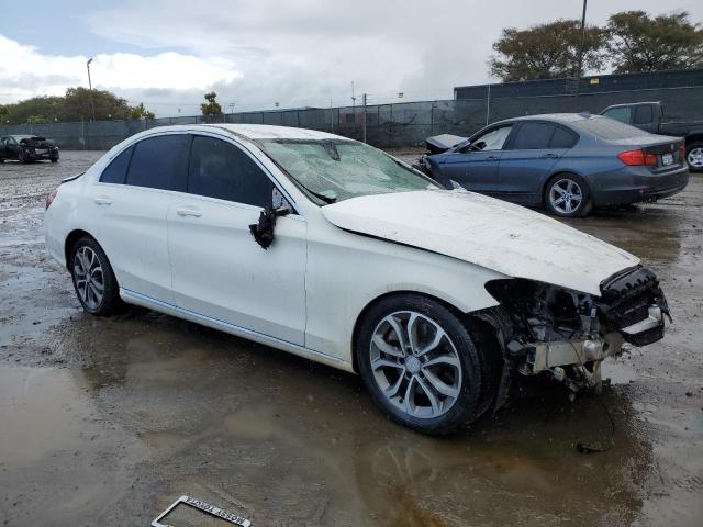 Photo 3 VIN: 55SWF4JB0GU170966 - MERCEDES-BENZ C 300 