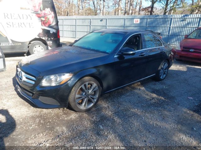 Photo 1 VIN: 55SWF4JB0JU240604 - MERCEDES-BENZ C 300 