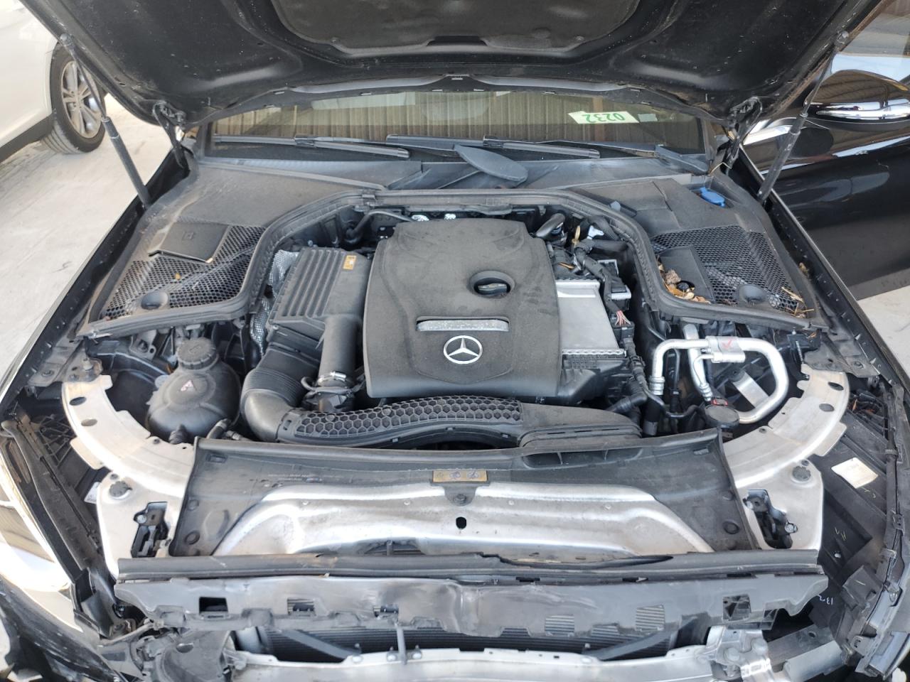 Photo 10 VIN: 55SWF4JB0JU282349 - MERCEDES-BENZ C-CLASS 