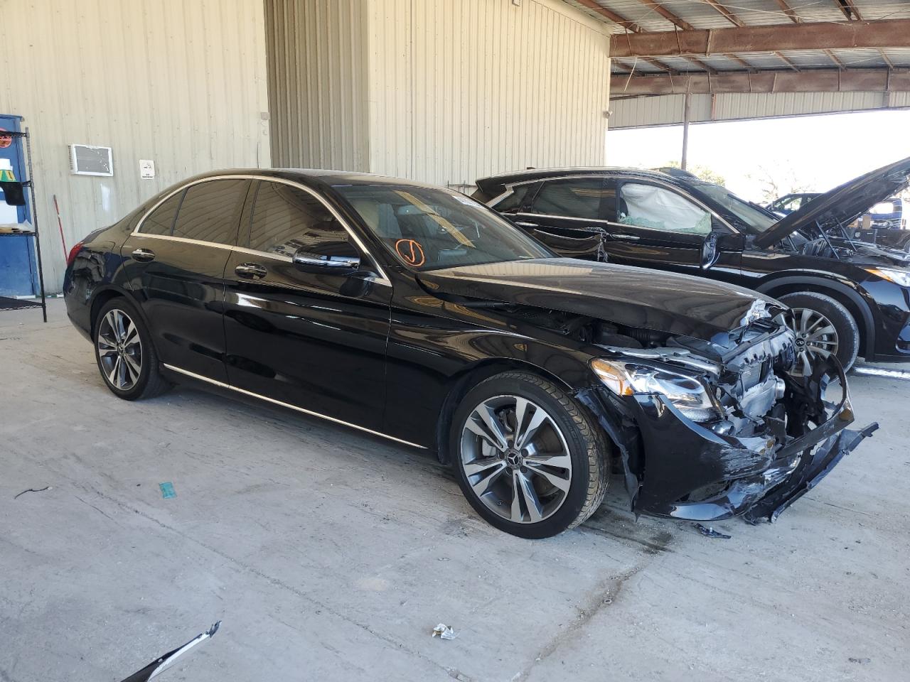 Photo 3 VIN: 55SWF4JB0JU282349 - MERCEDES-BENZ C-CLASS 