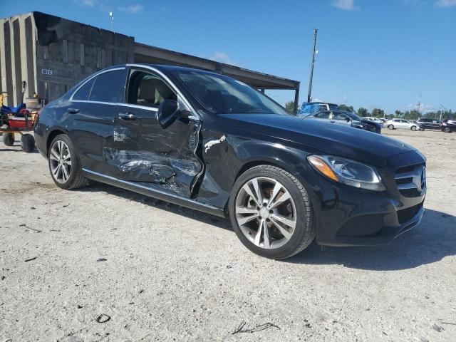 Photo 3 VIN: 55SWF4JB1GU096702 - MERCEDES-BENZ C 300 