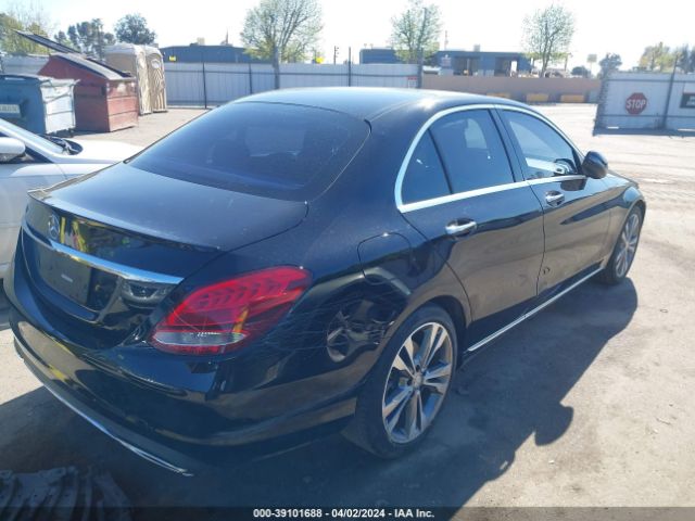 Photo 3 VIN: 55SWF4JB1GU126247 - MERCEDES-BENZ C 300 