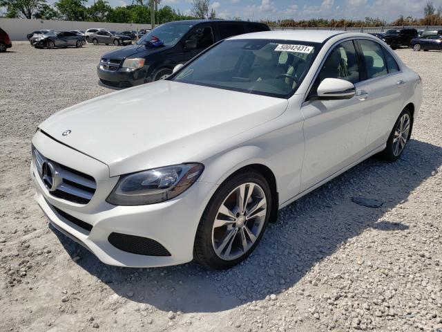 Photo 1 VIN: 55SWF4JB1GU130539 - MERCEDES-BENZ C 300 