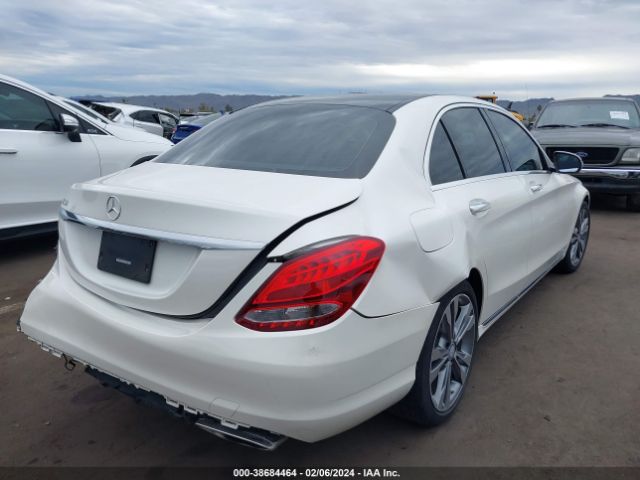 Photo 3 VIN: 55SWF4JB1GU172869 - MERCEDES-BENZ C 300 