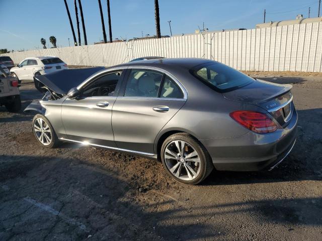 Photo 1 VIN: 55SWF4JB1HU186899 - MERCEDES-BENZ C 300 