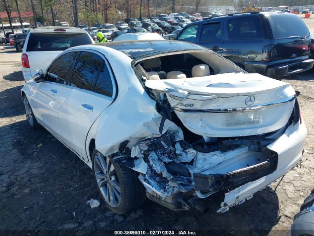 Photo 5 VIN: 55SWF4JB1HU221652 - MERCEDES-BENZ C 300 