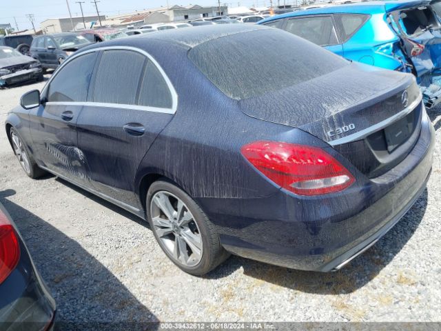 Photo 2 VIN: 55SWF4JB1HU233980 - MERCEDES-BENZ C 300 